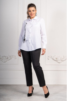 Женская блуза Andina 111 белый