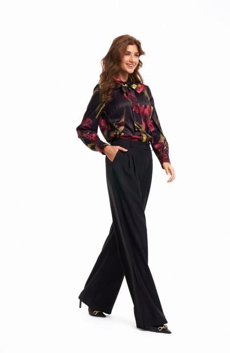 Женская блуза KaVaRi 4010 черный_цветы