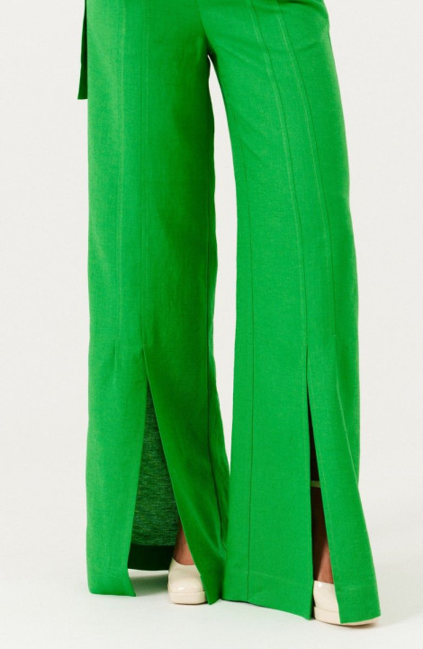 Брючный костюм Prestige 4850 зеленый