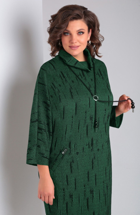 Трикотажное платье VOLNA 1316 изумрудно-зеленый
